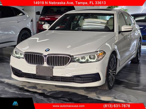 Used 2020 BMW 530i xDrive w/ Convenience Package image 3