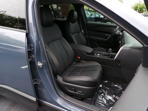 Used 2026 MAZDA CX-50 AWD 2.5 S w/ Weather Package image 17