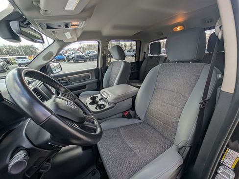 Used 2017 RAM 1500 Big Horn AWD/4WD image 15