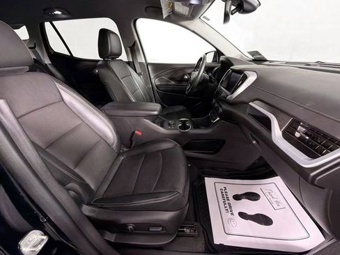 Used 2023 GMC Terrain SLT w/ Infotainment Package II AWD/4WD image 31