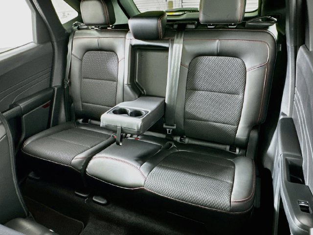 Used 2025 Ford Escape ST-Line w/ Equipment Group 301A FWD image 11