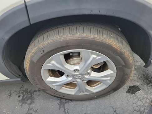 Certified 2024 Honda HR-V LX image 15