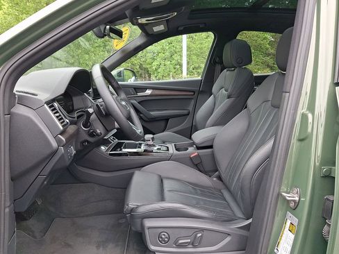 Used 2023 Audi Q5 2.0T Premium Plus w/ Premium Plus Package AWD/4WD image 19