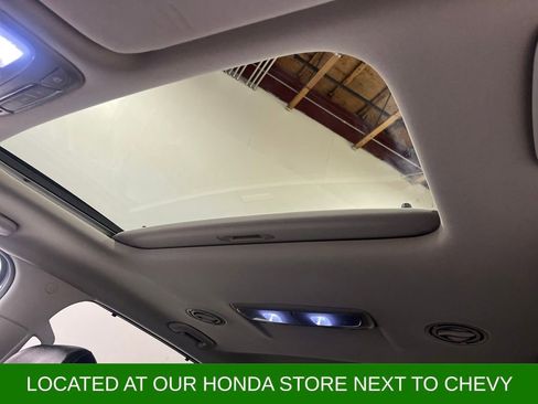 Used 2022 Kia Telluride EX w/ EX Premium Package image 19