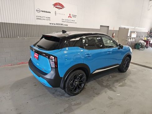 New 2026 Nissan Kicks SR w/ SR Premium Package AWD/4WD image 3