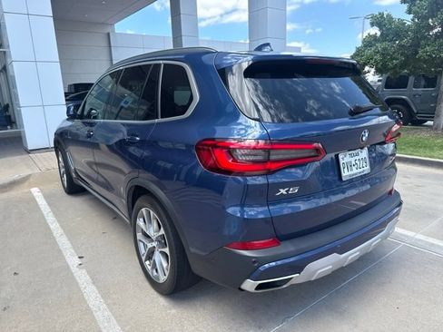 Used 2019 BMW X5 xDrive40i w/ Premium Package AWD/4WD image 4