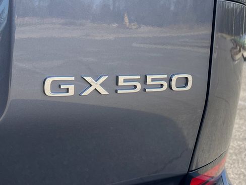Used 2025 Lexus GX 550 w/ Accessory Package (2T) AWD/4WD image 50