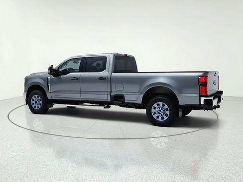 Used 2024 Ford F350 XLT w/ 360-Degree Camera Package AWD/4WD image 5