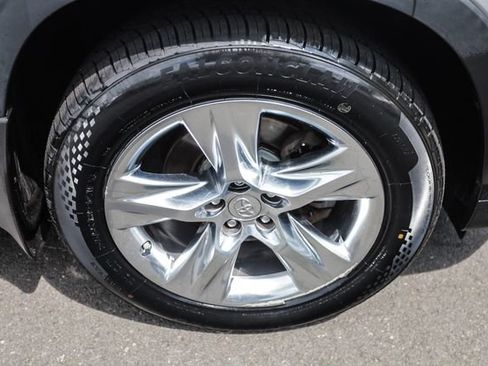 Used 2015 Toyota Highlander Limited Platinum AWD/4WD image 18