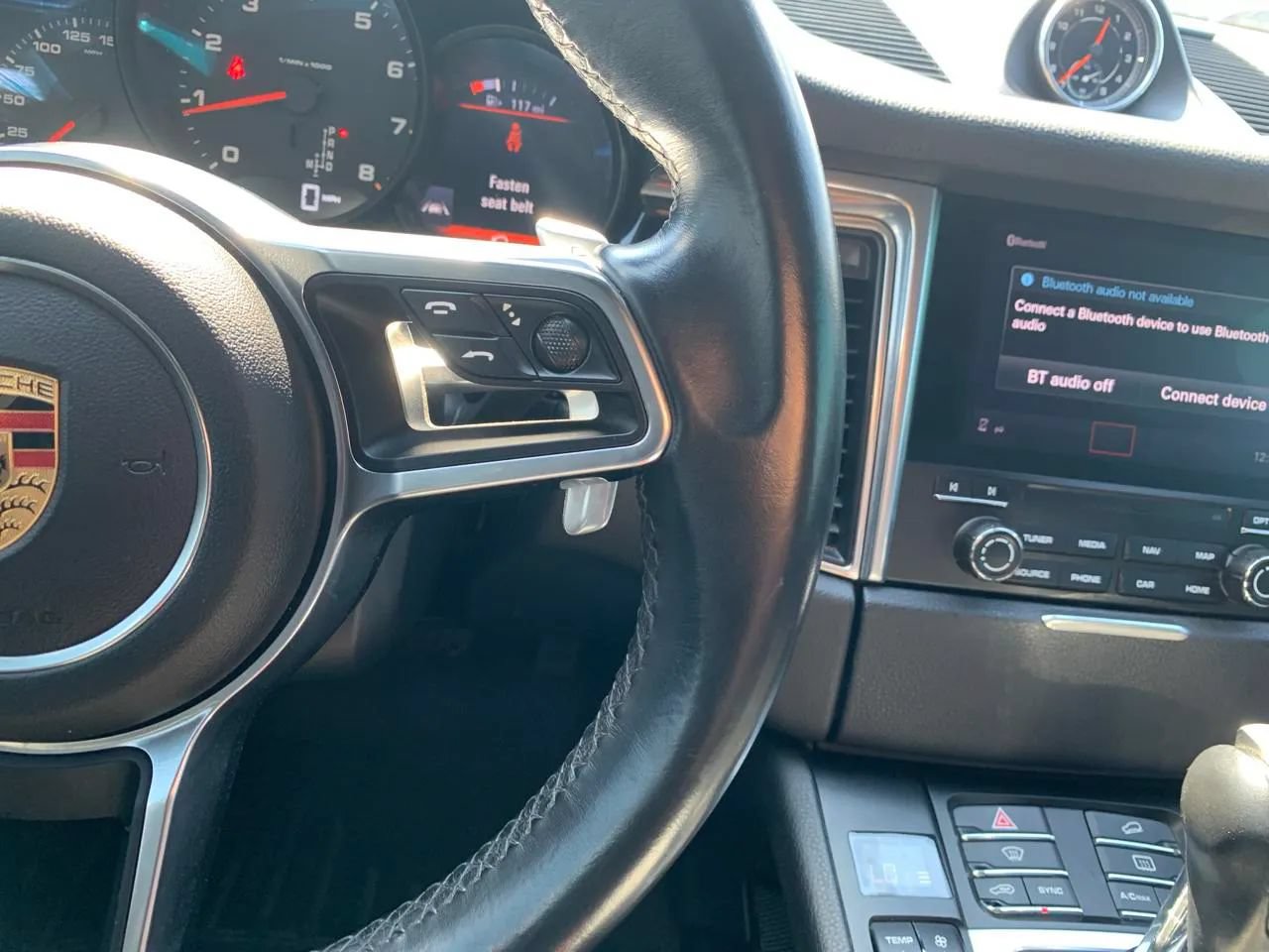 Used 2017 Porsche Macan AWD/4WD image 15