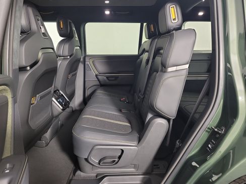 Used 2025 Rivian R1S Adventure AWD/4WD image 21