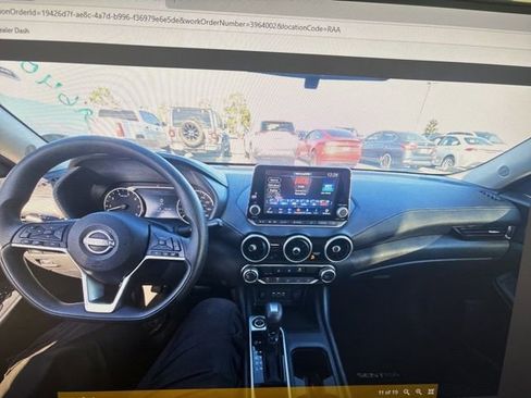 Used 2024 Nissan Sentra SV image 12