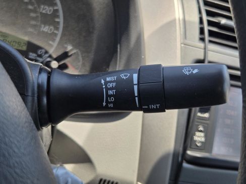 Used 2013 Toyota Corolla LE FWD image 20