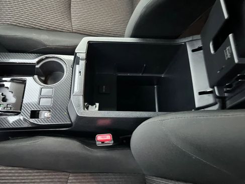 Certified 2024 Toyota 4Runner TRD Off-Road image 28