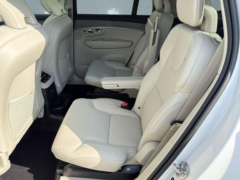 New 2026 Volvo XC90 T8 Ultra w/ Protection Package Premier AWD/4WD image 14