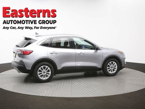 Used 2022 Ford Escape SE FWD image 44
