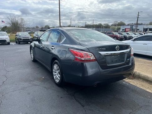 Used 2013 Nissan Altima 2.5 S image 5