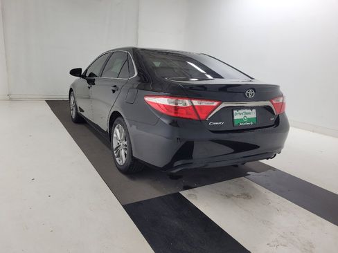 Used 2016 Toyota Camry SE FWD image 5