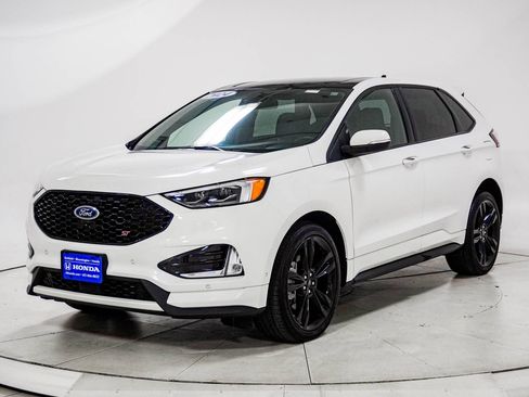 Used 2024 Ford Edge ST w/ Equipment Group 401A AWD/4WD image 2