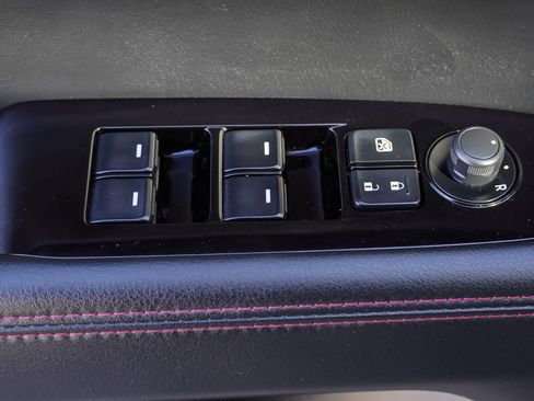 Used 2024 MAZDA CX-5 Carbon Edition image 19