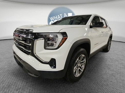 Used 2026 GMC Terrain Elevation AWD/4WD image 9
