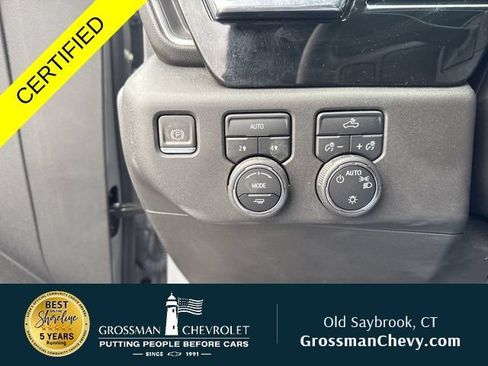 Used 2024 Chevrolet Silverado 1500 LT AWD/4WD image 19