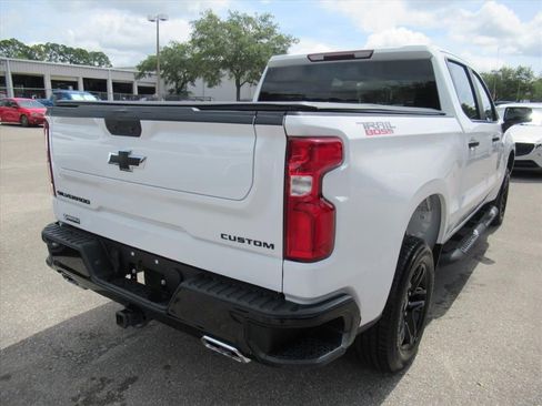 Used 2021 Chevrolet Silverado 1500 Custom Trail Boss w/ Safety Confidence Package AWD/4WD image 7