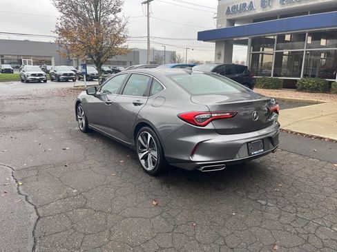 Certified 2025 Acura TLX w/ Technology Package image 10