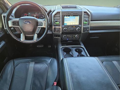 Used 2019 Ford F250 Platinum AWD/4WD image 11