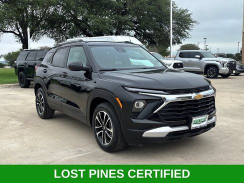 Used 2025 Chevrolet TrailBlazer LT FWD image 5