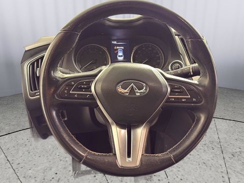 Used 2019 INFINITI Q50 Luxe image 8