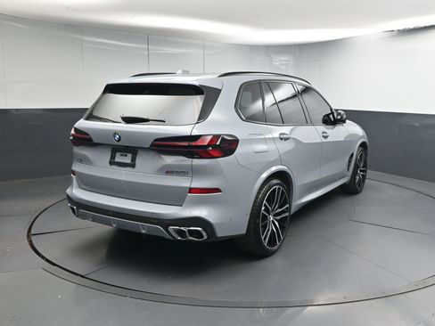 Used 2025 BMW X5 M60i image 25