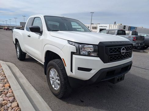 Used 2022 Nissan Frontier S w/ Technology Package image 4