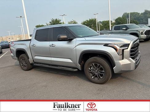Used 2025 Toyota Tundra SR5 w/ SX Package AWD/4WD image 4