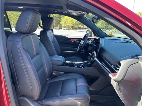 Used 2024 Chevrolet Traverse RS w/ LPO, Floor Liner Package image 54