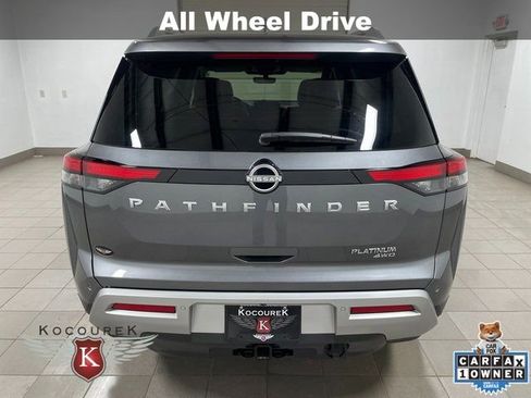 Used 2025 Nissan Pathfinder Platinum AWD/4WD image 5