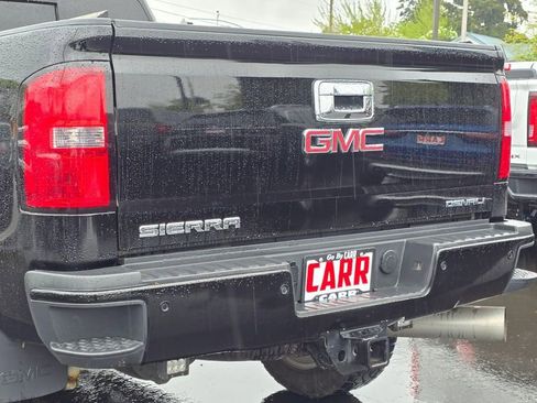 Used 2015 GMC Sierra 2500 Denali w/ Duramax Plus Package AWD/4WD image 13