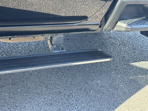 Used 2023 GMC Sierra 2500 Denali w/ Denali Black Diamond Edition image 17