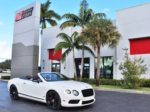 Used 2015 Bentley Continental GT V8 S image 1
