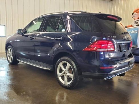 Used 2017 Mercedes-Benz GLE 350 4MATIC image 4