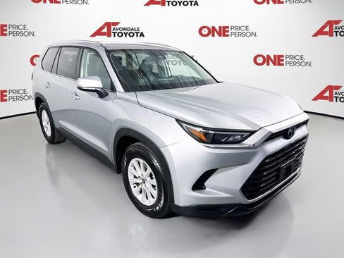 Certified 2025 Toyota Grand Highlander FWD image 1