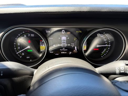 Used 2023 Jeep Wrangler Unlimited w/ Cold Weather Group AWD/4WD image 11