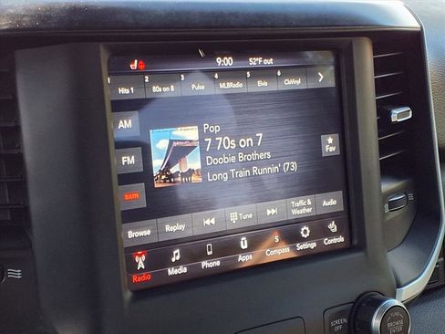 Used 2021 RAM 2500 Big Horn w/ Level 1 Equipment Group image 4