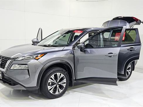 Certified 2023 Nissan Rogue SV FWD image 30
