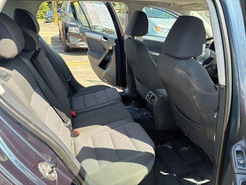 Used 2013 Volkswagen Golf TDI FWD image 19