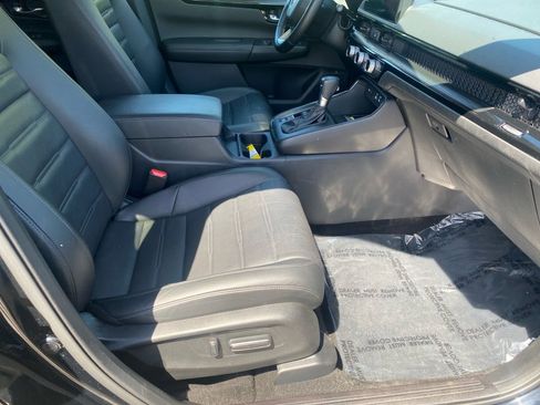 Certified 2025 Honda CR-V EX-L image 32