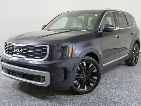 Used 2025 Kia Telluride SX Prestige AWD/4WD image 3