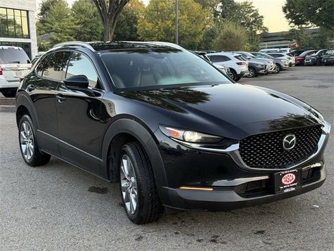 Used 2022 MAZDA CX-30 AWD 2.5 S w/ Premium Package image 4