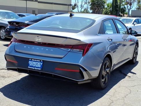 New 2026 Hyundai Elantra SEL Sport Premium FWD image 4