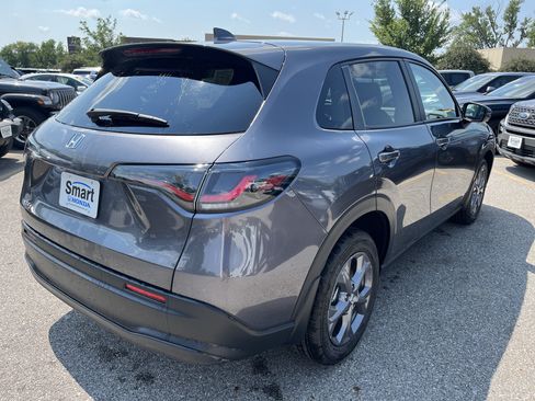 Certified 2026 Honda HR-V LX image 5